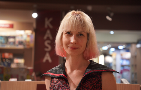  živi svoju istinu, makar svi rekli ova je luda predstavljen roman svetlo trojstvo marijane čanak laguna knjige